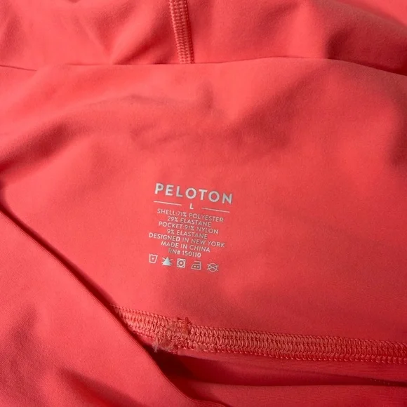 PelotonPerformance Leggings - Picture 4 of 4